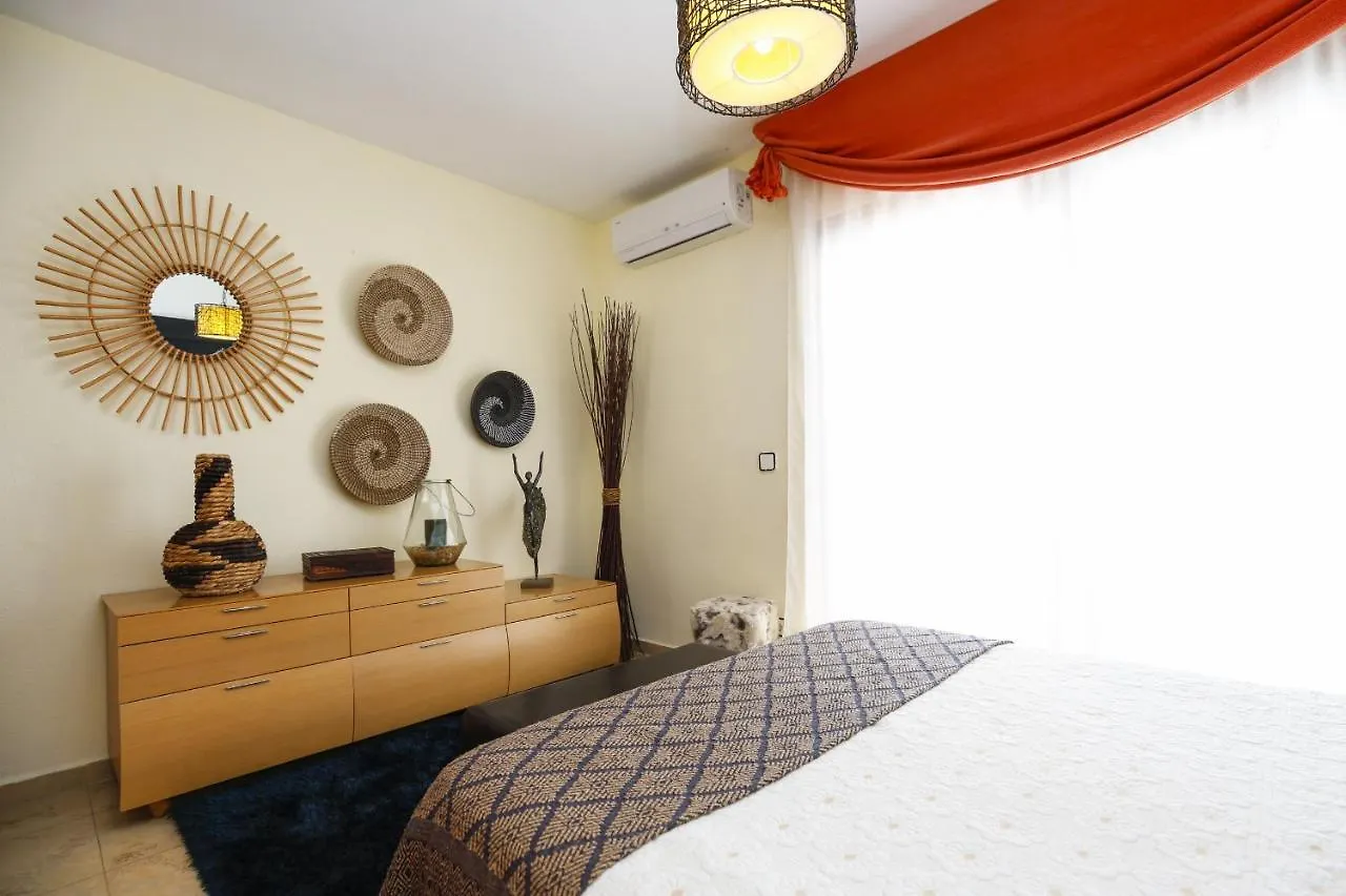 Buda Villa Planetcostadorada Salou